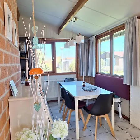 Holiday home Rekerlanden 210